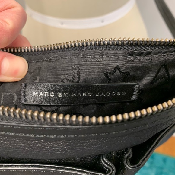 Marc by Marc Jacobs Totally Turnlock Percy Bag - Picture 5 of 8